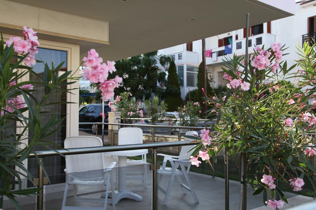 Orchidea Kallithea (Chalkidiki) Quarto foto