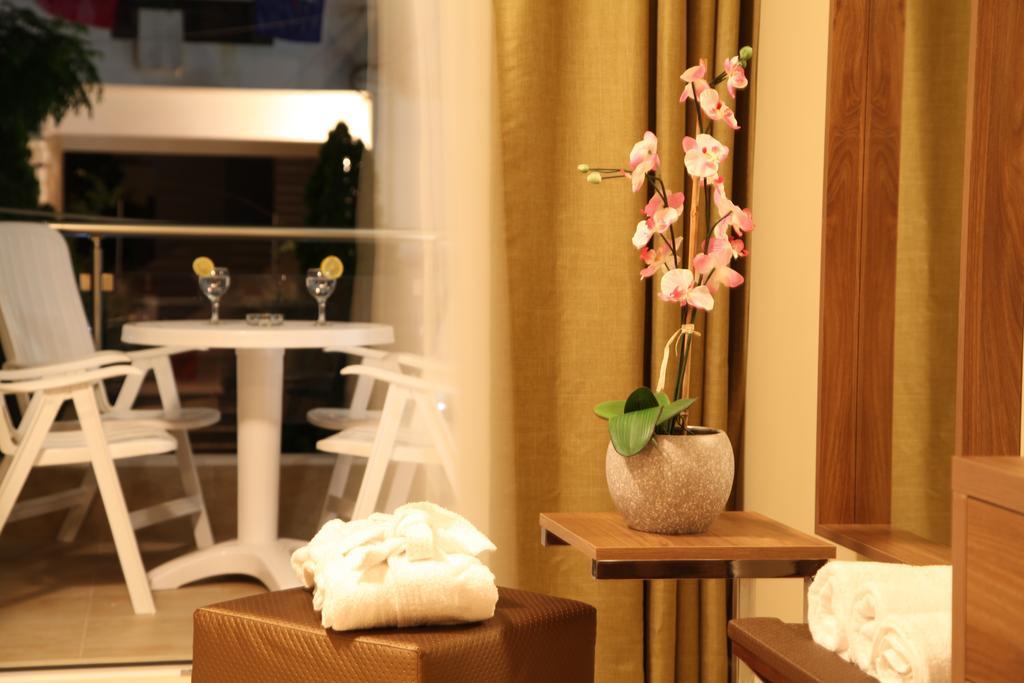 Orchidea Kallithea (Chalkidiki) Quarto foto